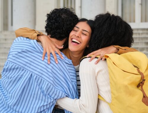 Más que un gesto, un lenguaje compartido